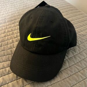 Nike Hat - Adult unisex - New